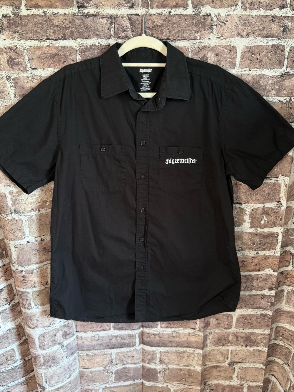 Jägermeister Men’s Medium Black Short Sleeve Button-Up Work Shirt Logo